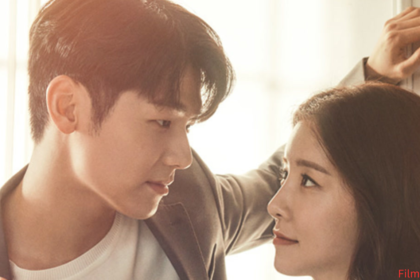 How to Be Thirty cast (1)